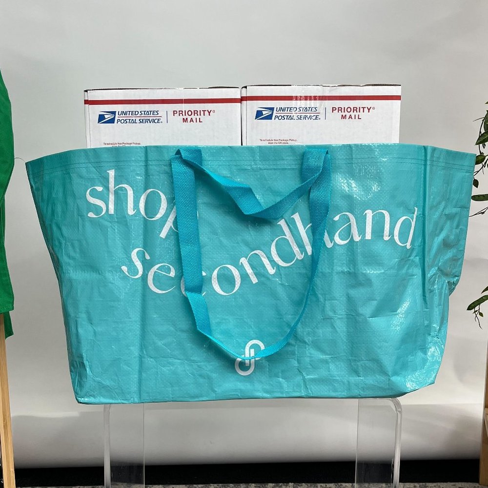 🆕 Poshmark Blue Tote Bag Double Handle + Poshmark Branded Roll of Tape! Also New